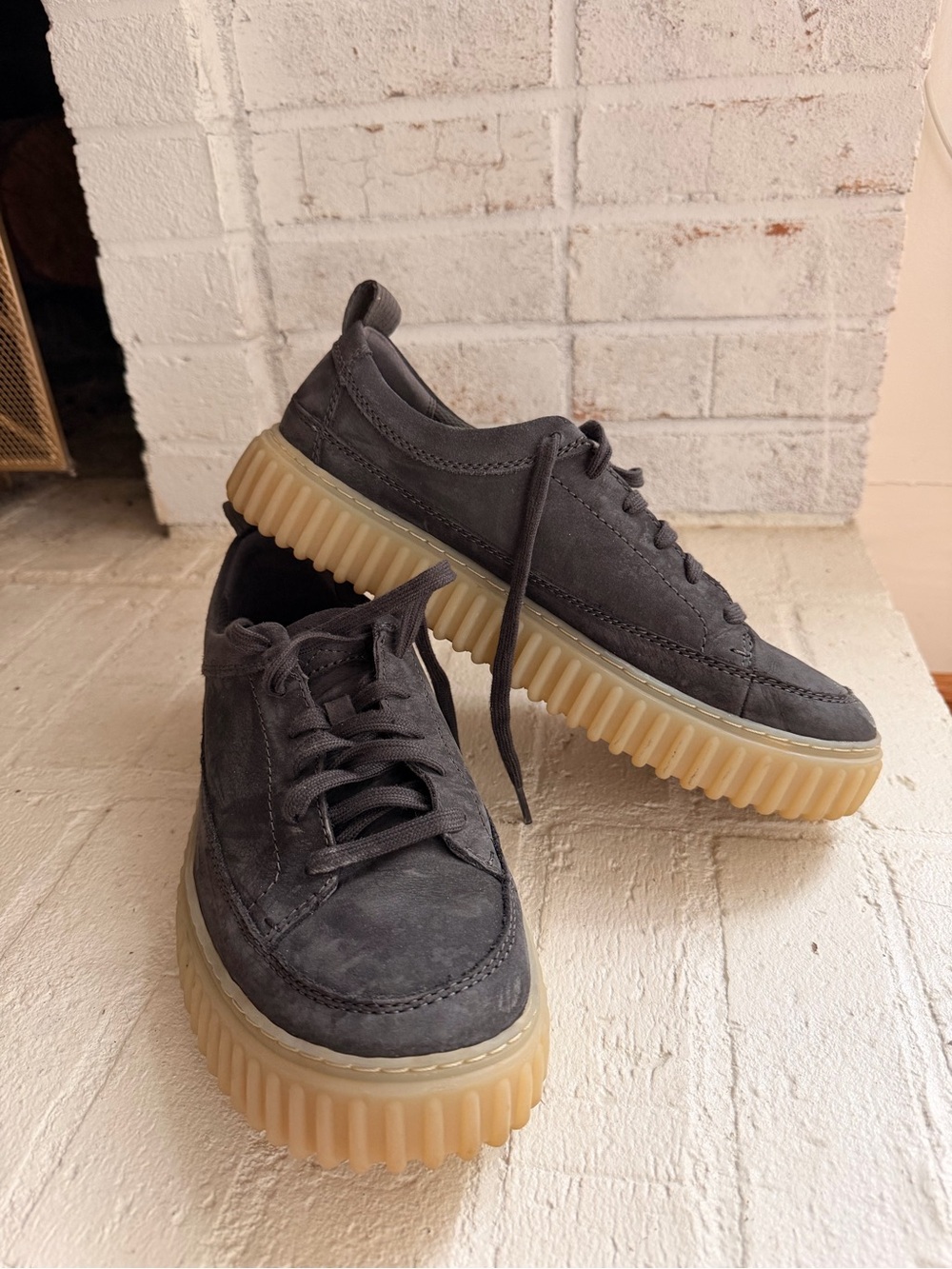 Clarks Men's Charcoal Suede Lace-Up Sneakers with Gum Platform Sole